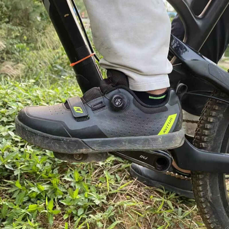 Commuting On Road Bike - AVITUS Scarpe da mountain bike Zapatillas